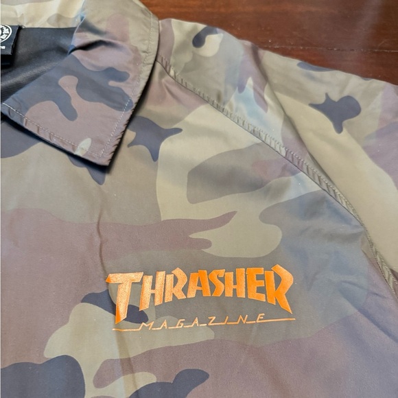 Thrasher Magazine Men’s Skategoat Camouflage Coach Jacket Green Camo Size Large - Picture 12 of 14